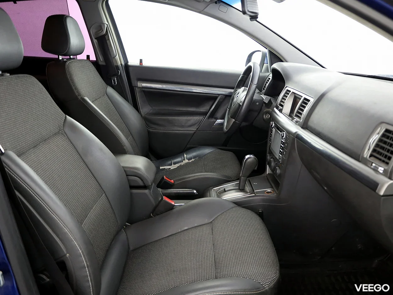 Opel Vectra 2.2 114kW