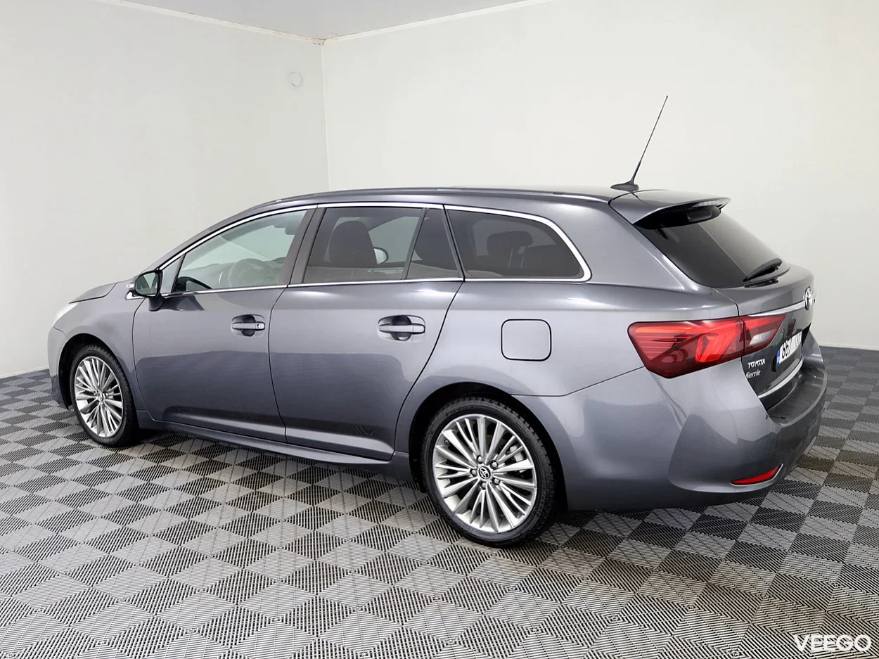 Toyota Avensis 1.6 82kW