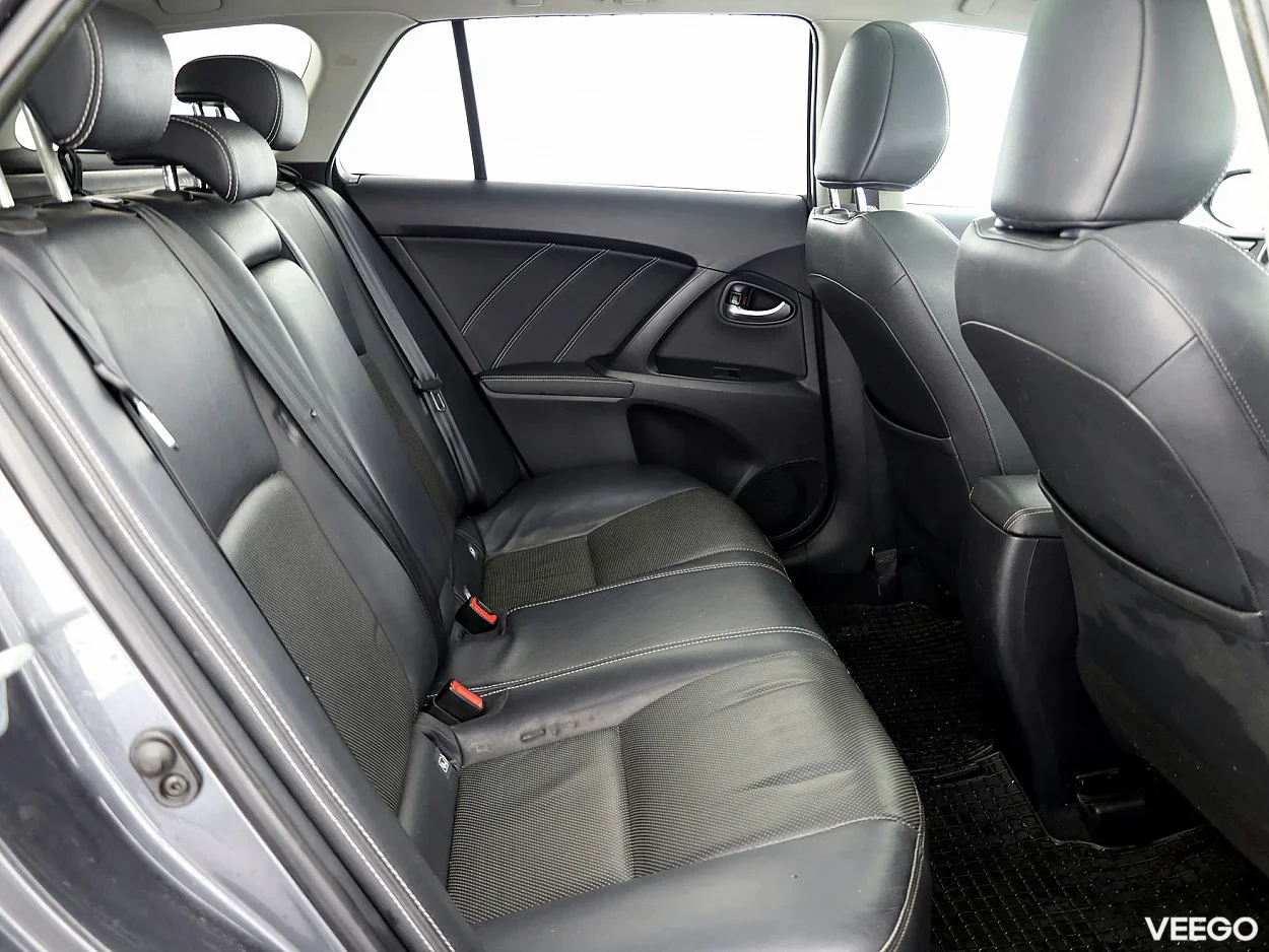 Toyota Avensis 1.6 82kW