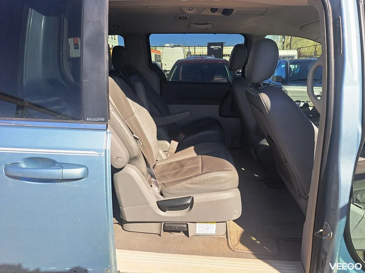 Chrysler Grand Voyager 3.8 143kW