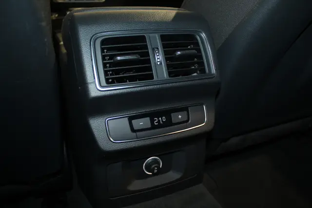 Image of Audi Q5 40 TDI Quattro 2 140kW