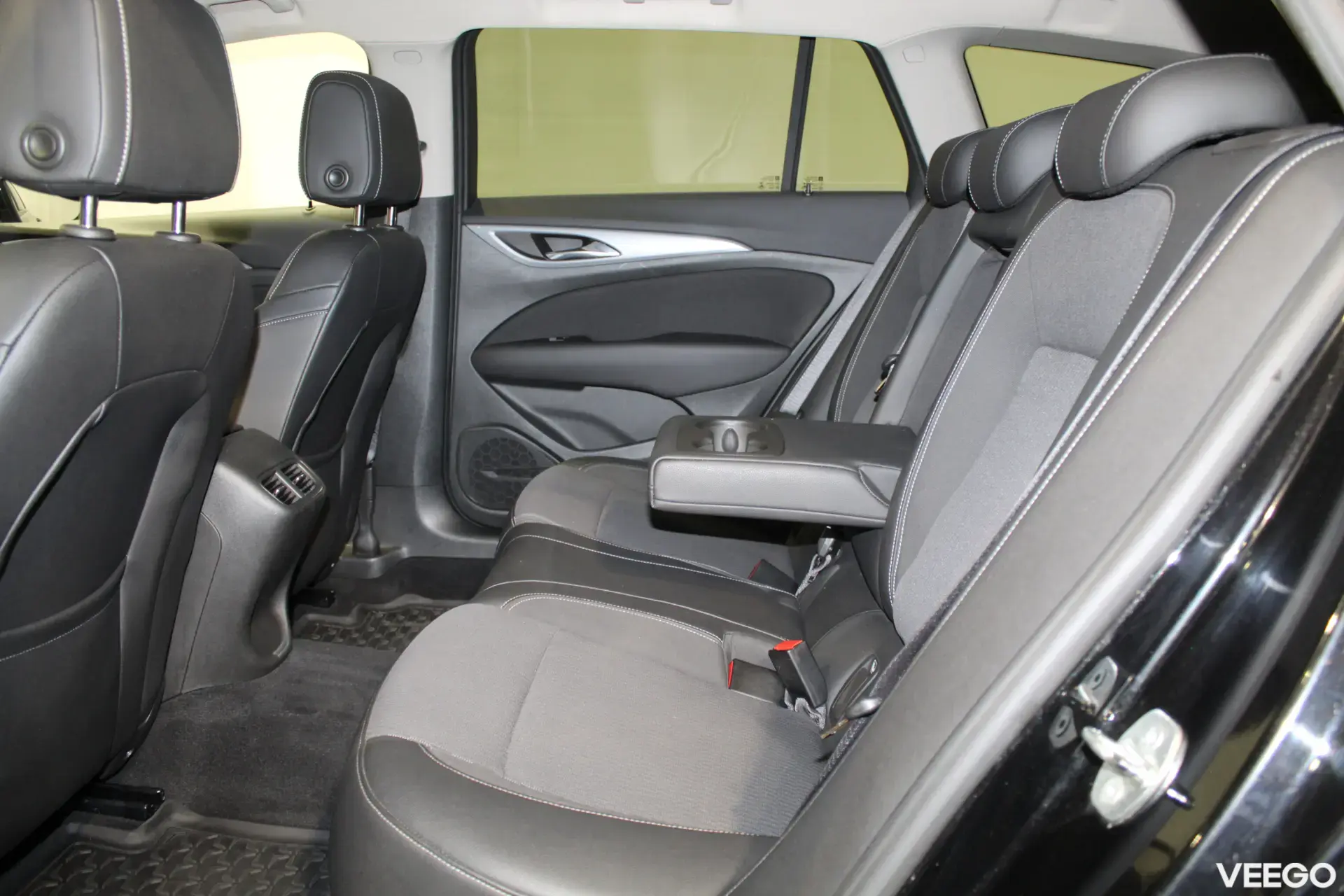 Opel Insignia Sports Tourer 1.5 121kW