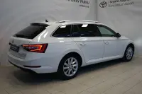 Skoda Superb - 2 140kW thumbnail