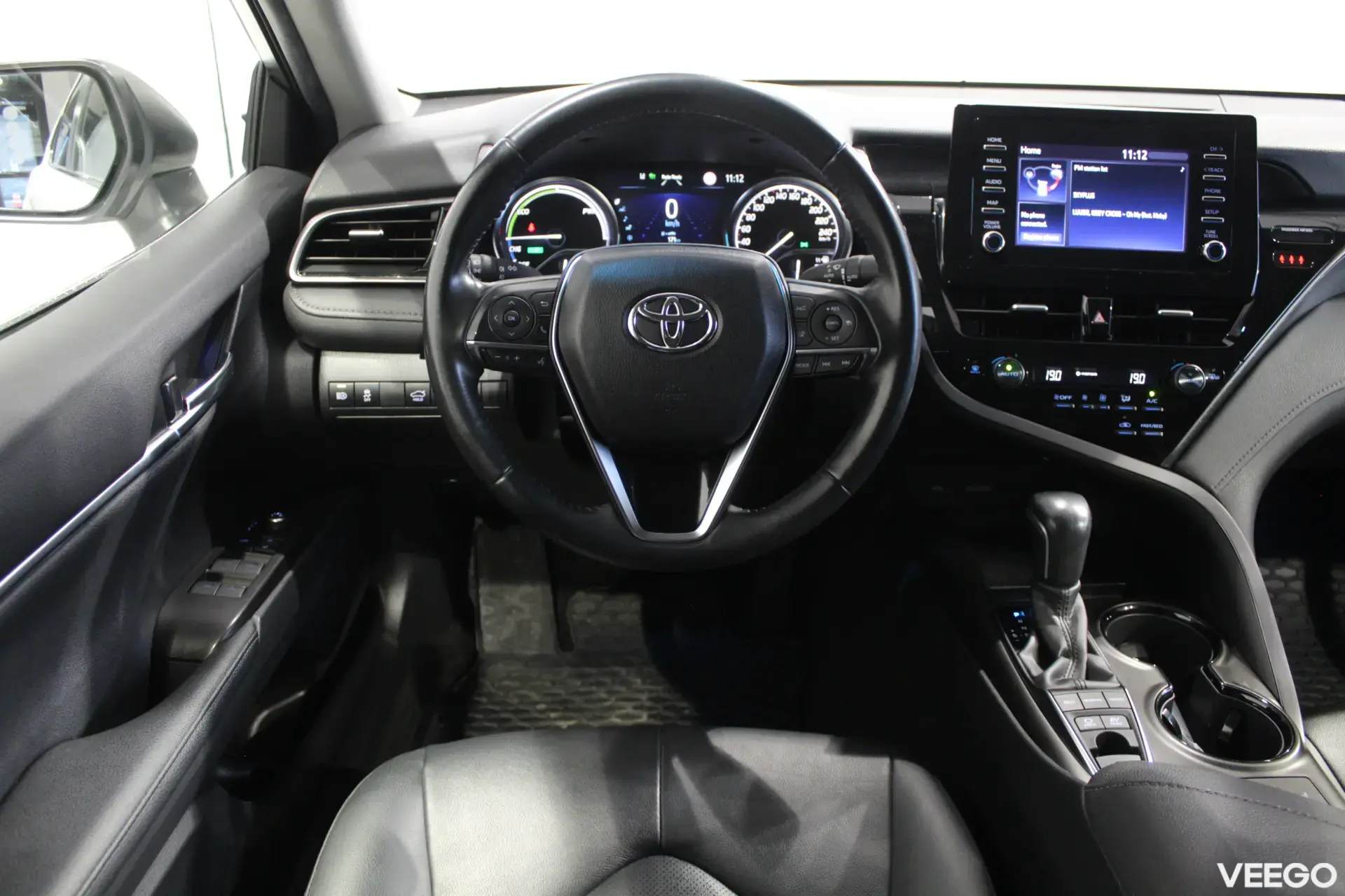 Toyota Camry Luxury Business 2.5 131kW