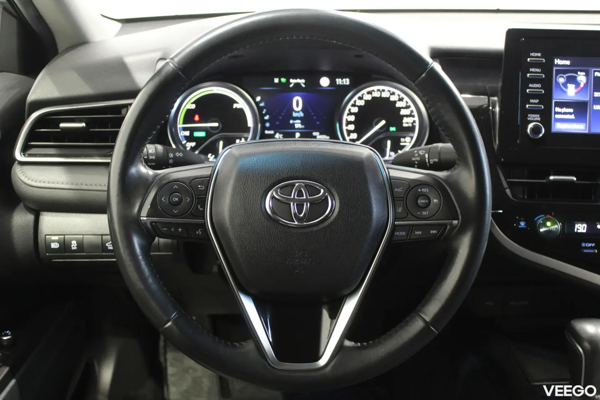 Toyota Camry Luxury Business 2.5 131kW