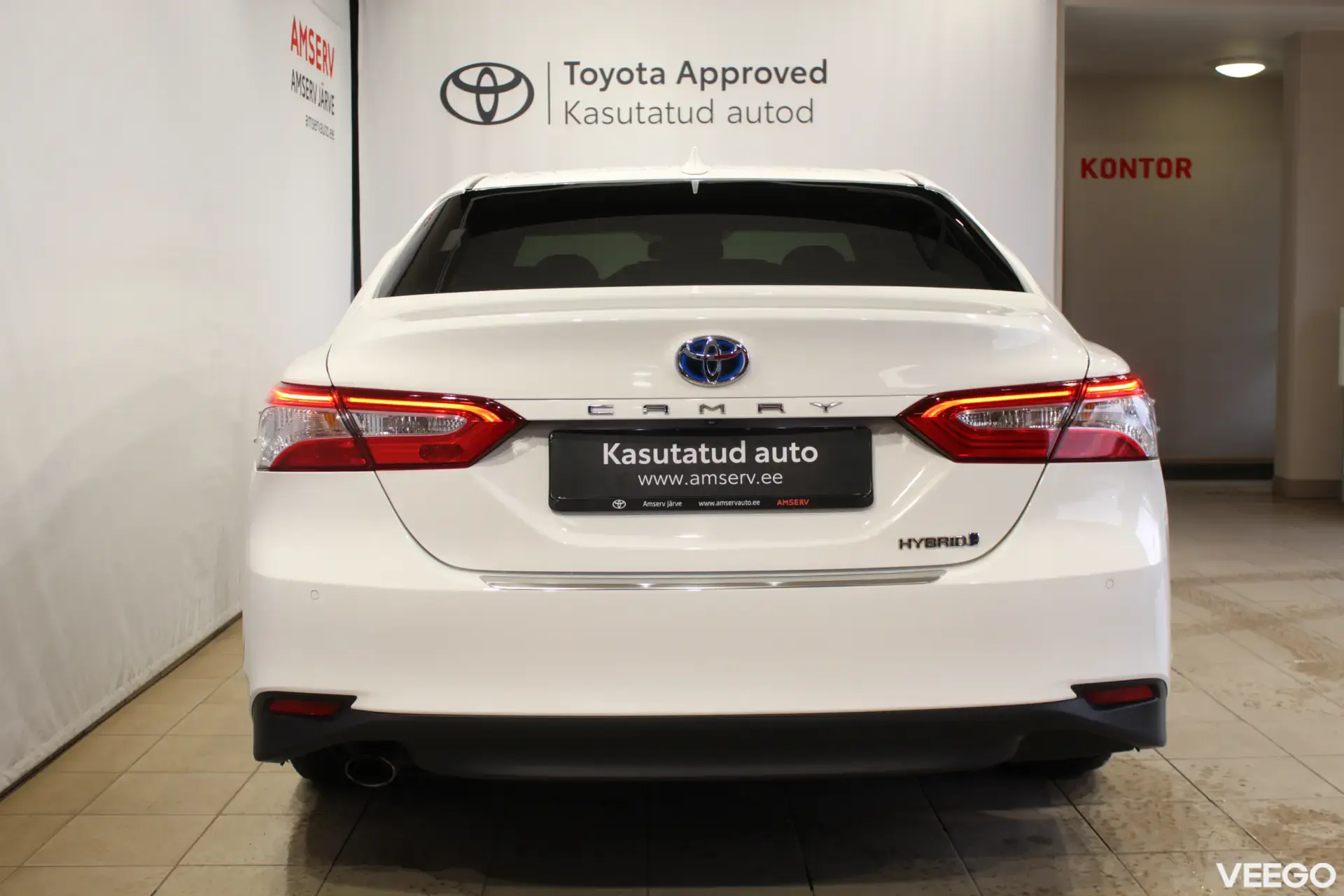 Toyota Camry Luxury Business 2.5 131kW