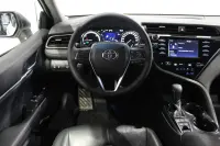 Toyota Camry Luxury Business 2.5 131kW thumbnail