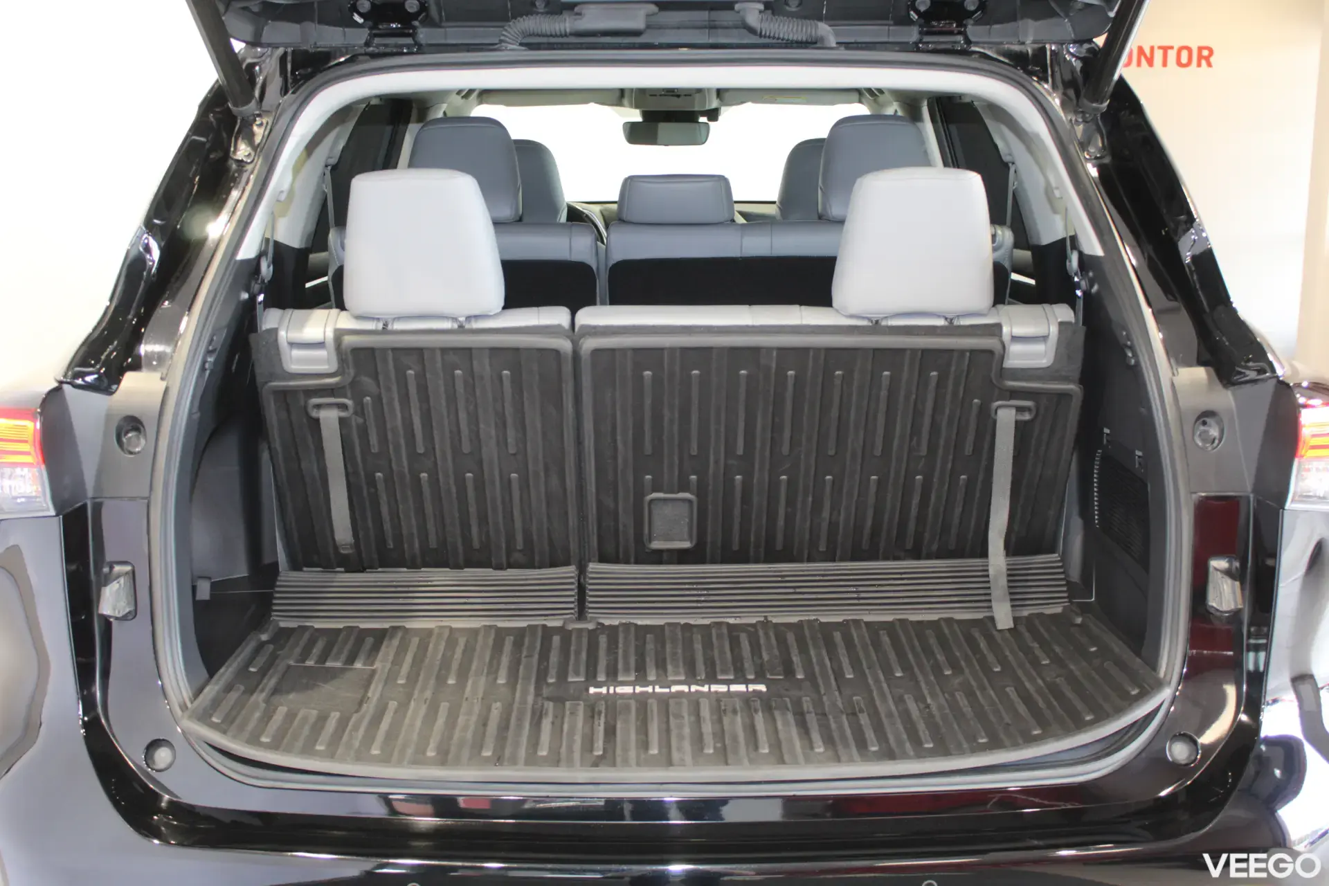 Toyota Highlander Executive AWD 2.5 140kW