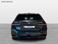 BMW 530 xDrive Touring M Sport Pano Sportstolar H/K Drag 220kW