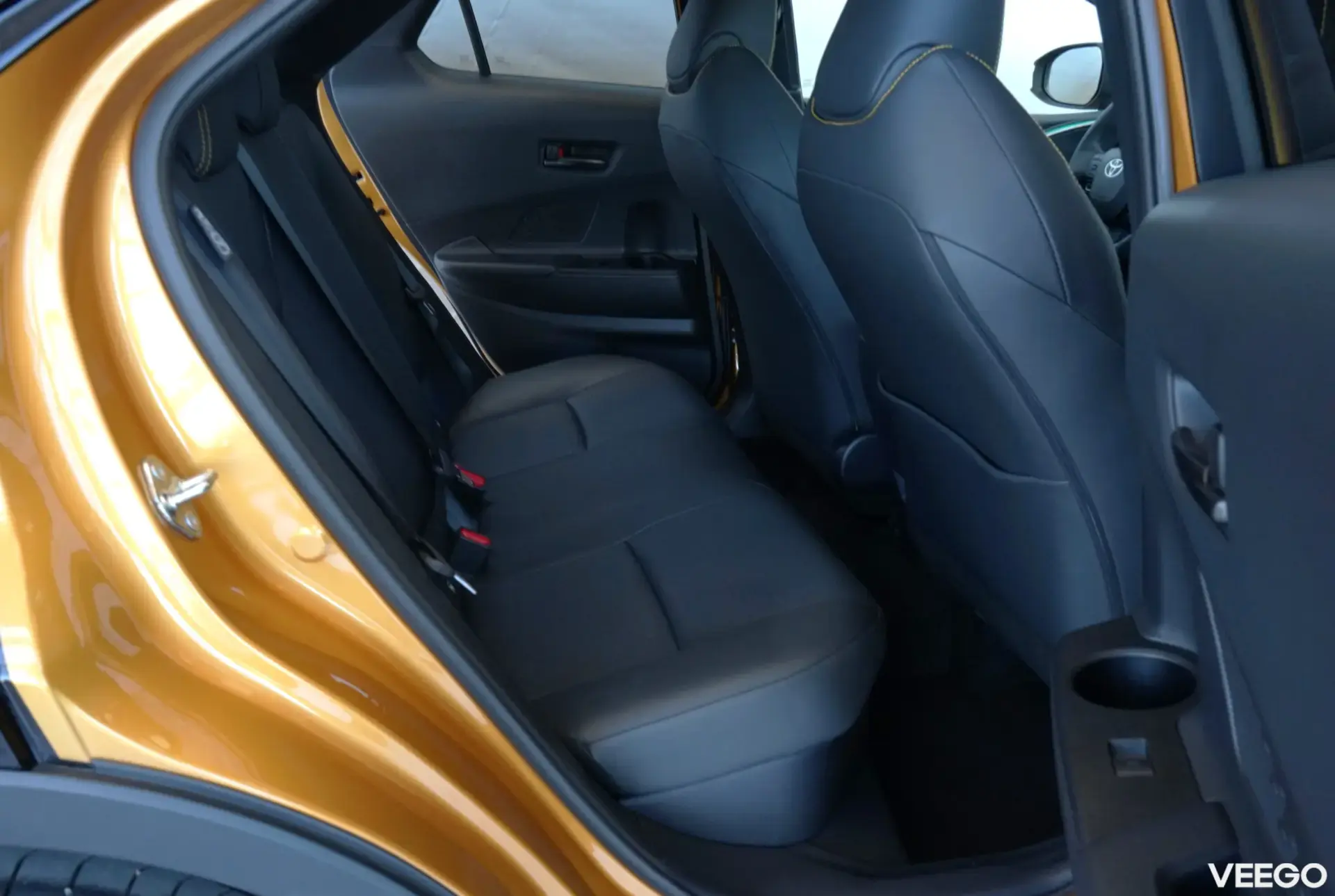 Toyota C-HR Premiere Edition Hybrid 2 112kW