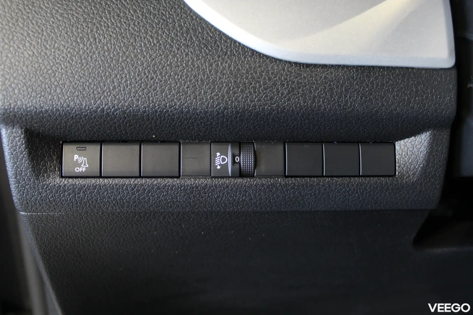 Toyota Proace Verso Medium Single side door Shuttle 2 90kW