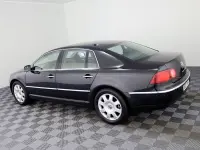 Volkswagen Phaeton 3.0 177kW thumbnail