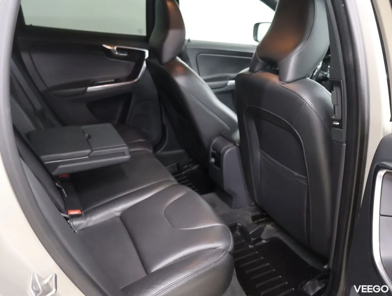 Volvo XC60 SUMMUM GEARTRONIC D3 2 110kW