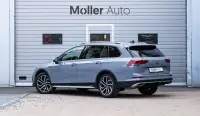 Volkswagen Golf 147kW thumbnail