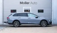 Volkswagen Golf 147kW thumbnail