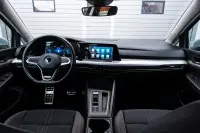 Volkswagen Golf 147kW thumbnail