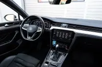 Volkswagen Passat 147kW thumbnail