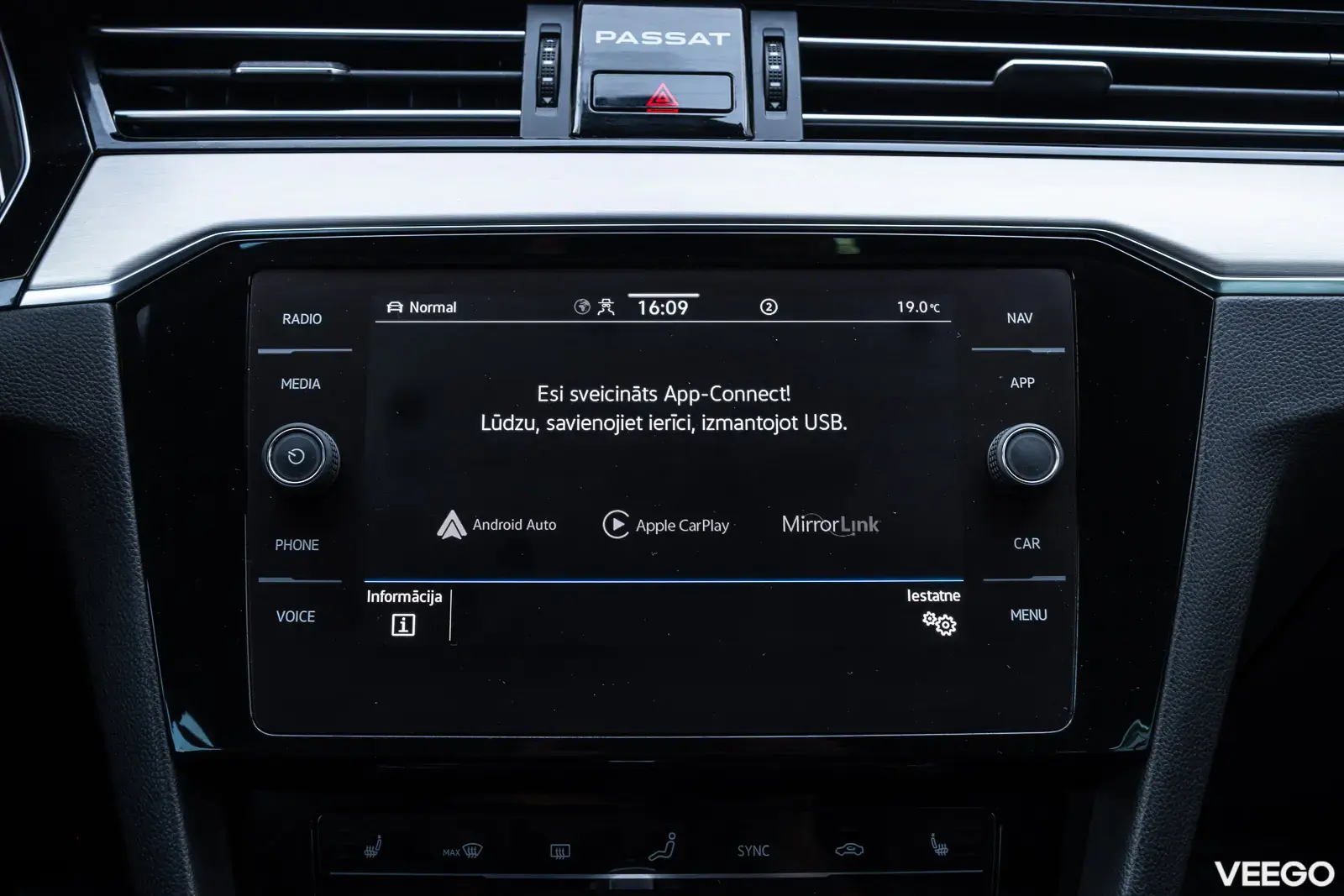 Volkswagen Passat 147kW