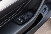 Volkswagen Passat 147kW thumbnail