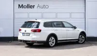 Volkswagen Passat 162kW thumbnail