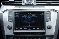 Volkswagen Passat 162kW thumbnail