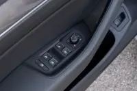 Volkswagen Passat 162kW thumbnail