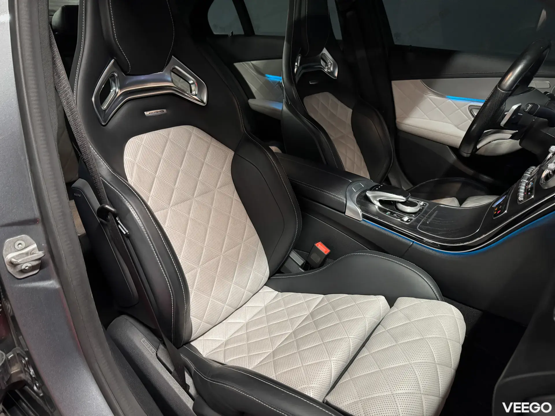 Mercedes-Benz C43 AMG 4Matic Manufaktur 3.0 270kW