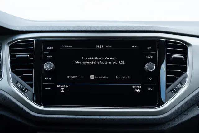 Image of Volkswagen T-Roc 110kW