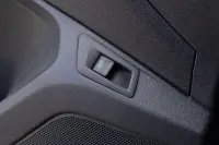 Volkswagen T-Roc 110kW thumbnail