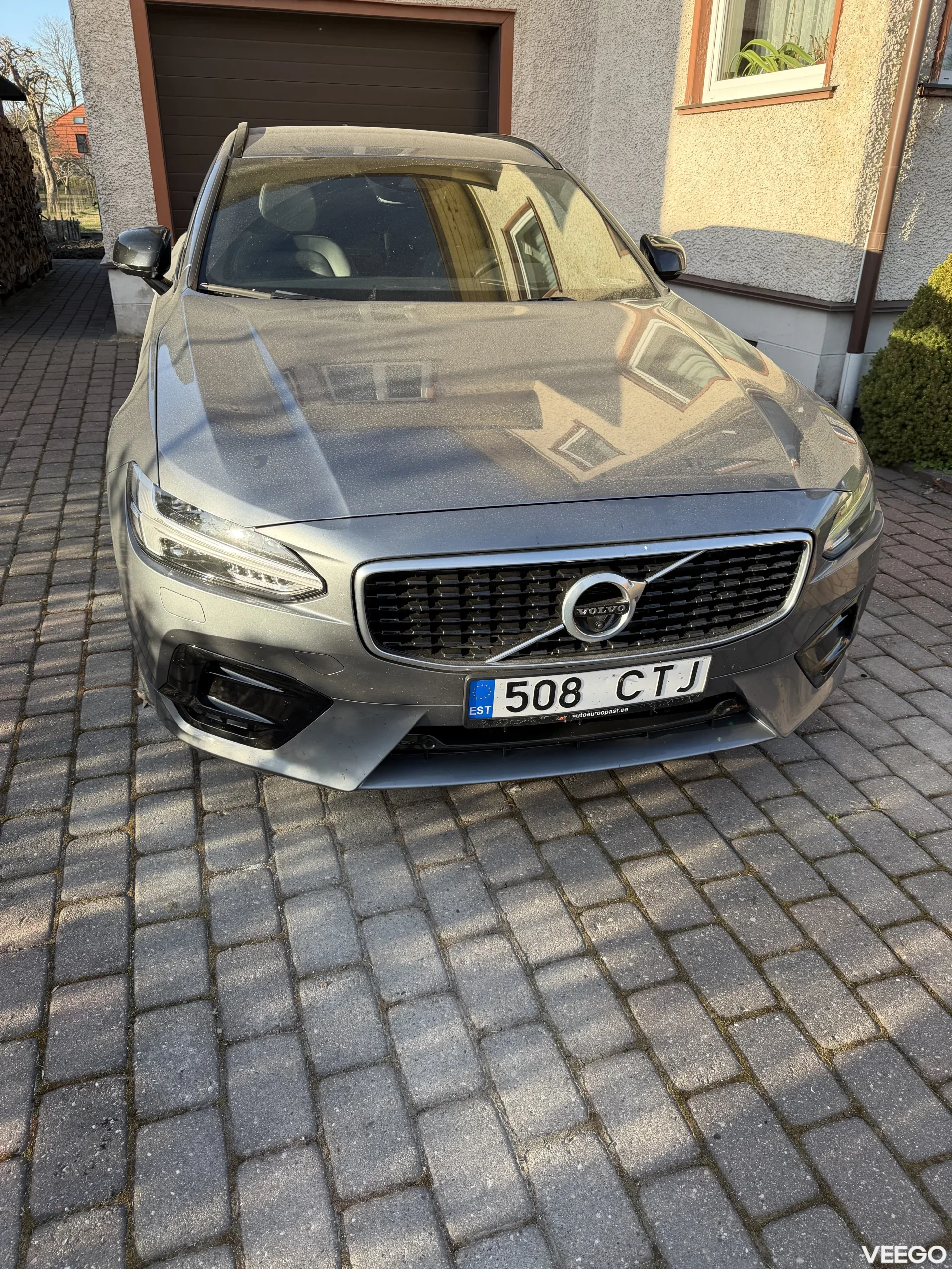 Volvo V90 2.0 140kW
