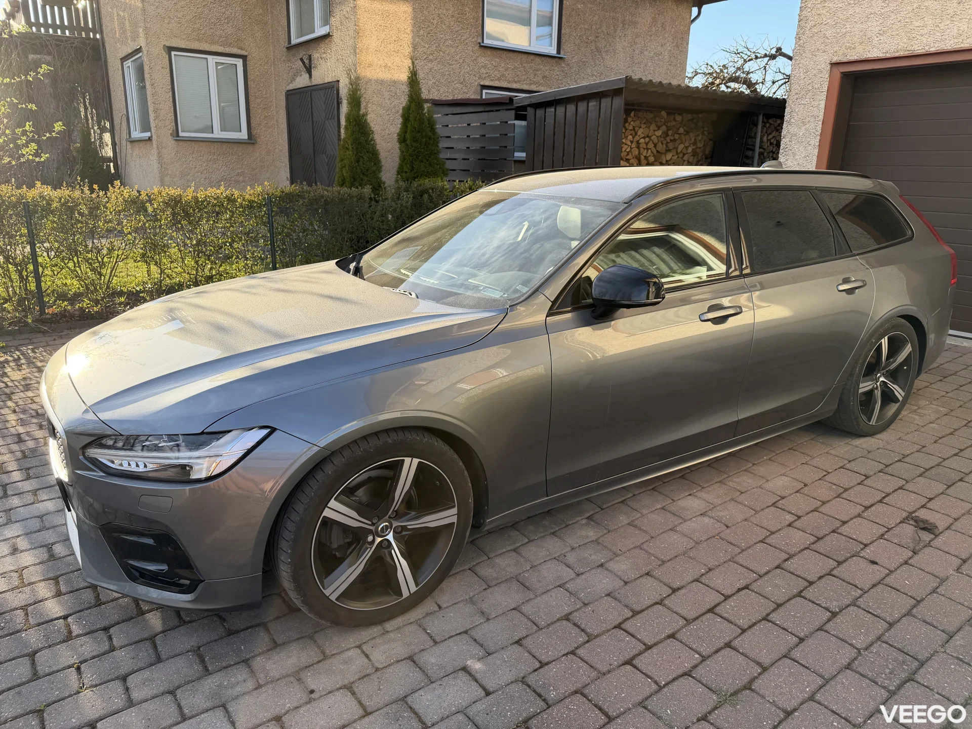 Volvo V90 2.0 140kW