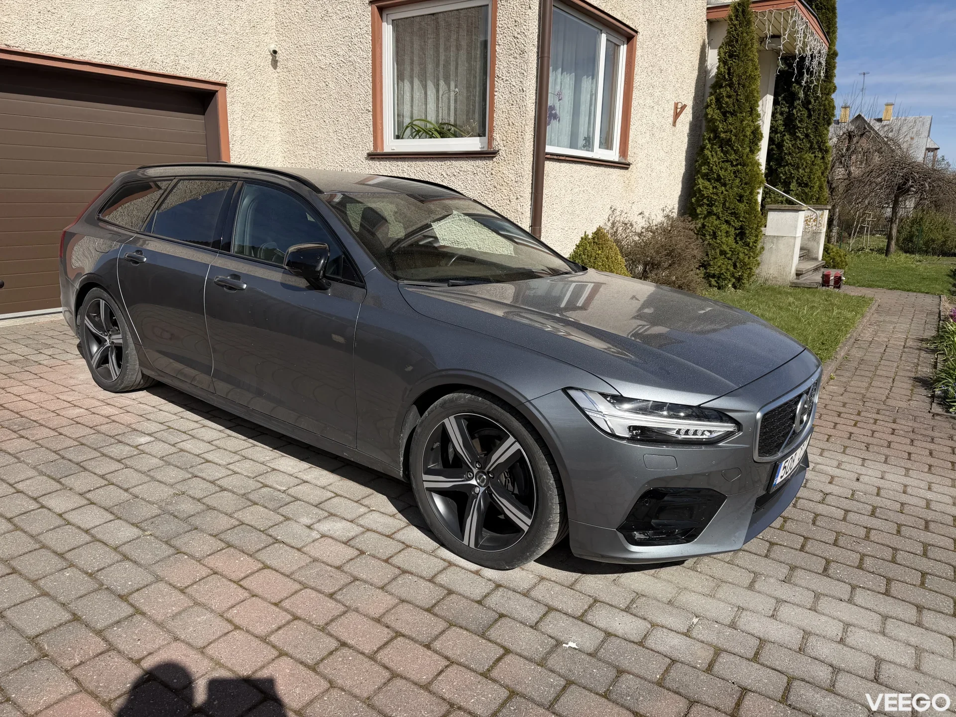 Volvo V90 2.0 140kW