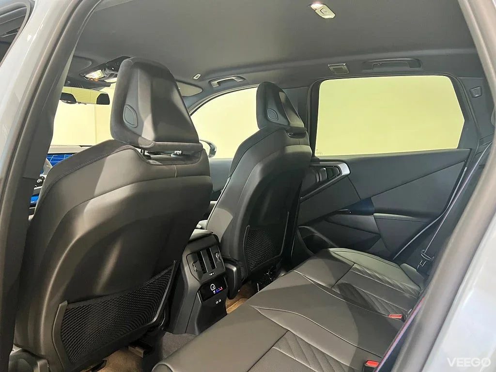 BMW X3 30e xDrive, M-Sport Pro,Adpt Fart,Drag,Värmare,Adpt LED