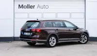 Volkswagen Passat 162kW thumbnail