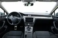 Volkswagen Passat 162kW thumbnail