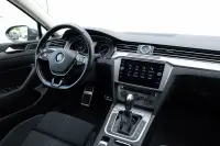 Volkswagen Passat 162kW thumbnail