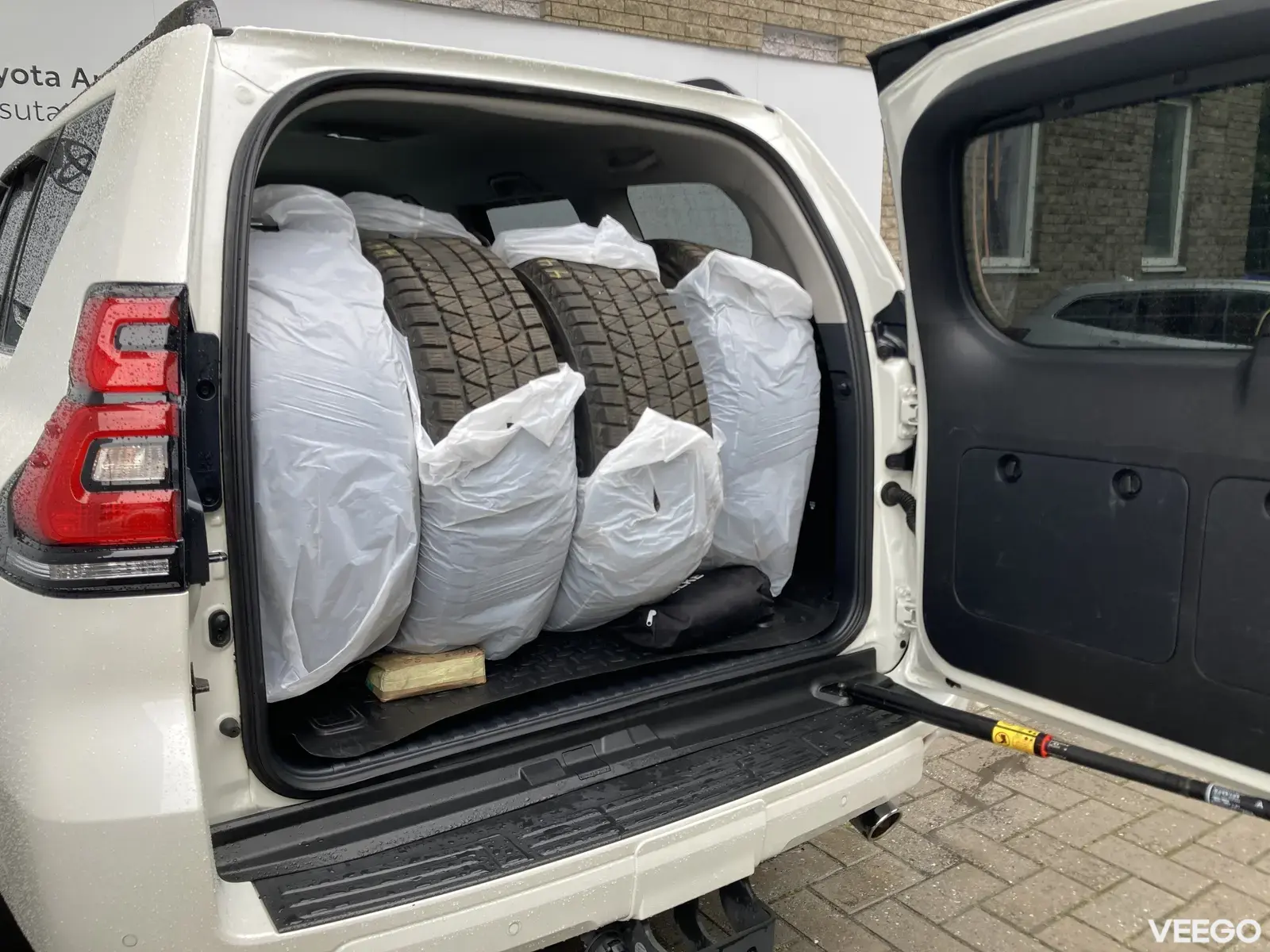 Toyota Land Cruiser 150 2.8 150kW
