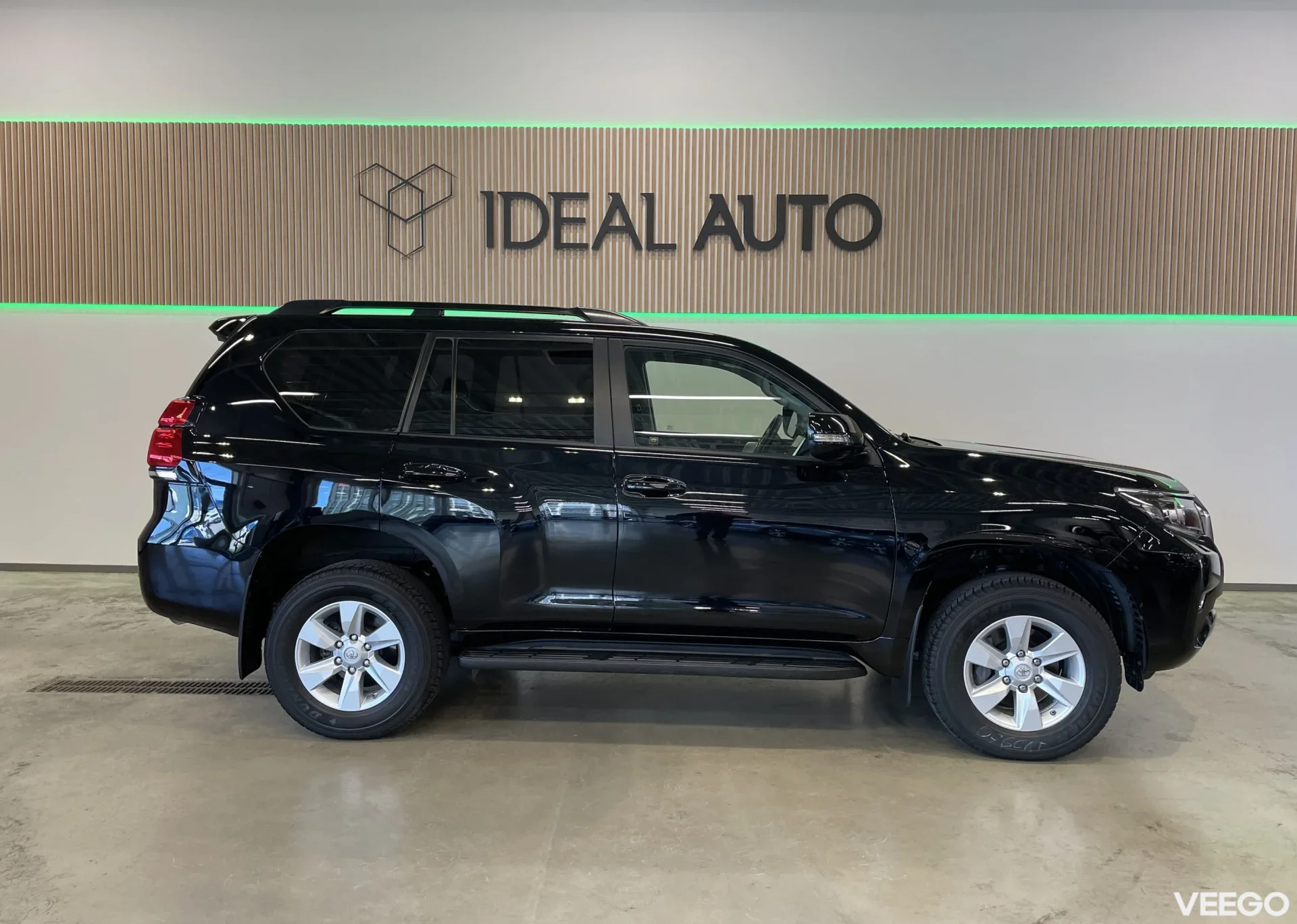 Toyota Land Cruiser 150 Luxury 2.8 150kW