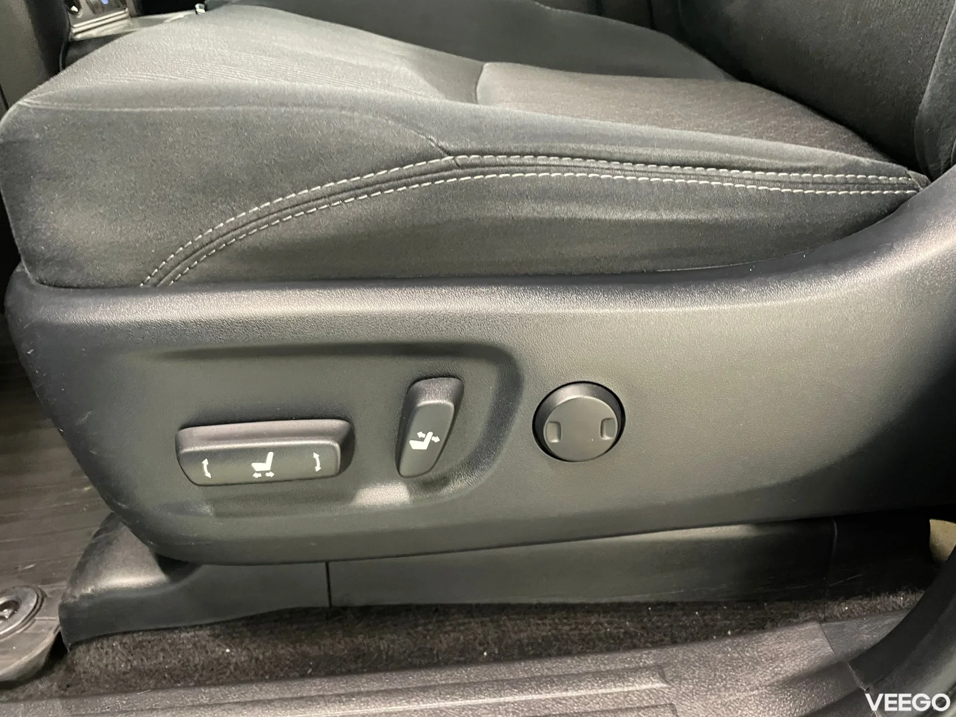 Toyota Land Cruiser 150 Luxury 2.8 150kW