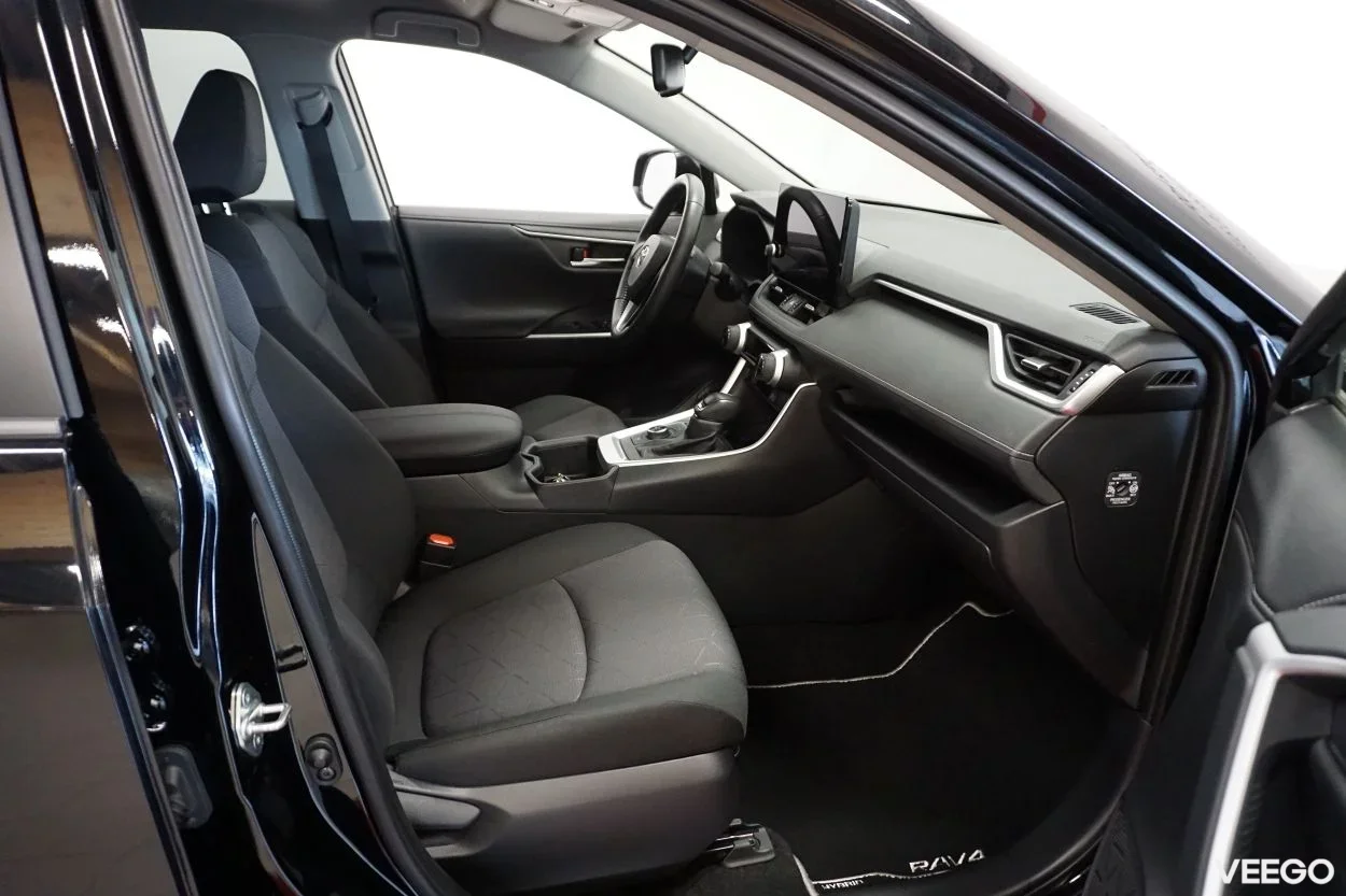 Toyota RAV4 Luxury Limited 2.5 131kW