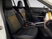 Jeep Avenger e-hybrid 100hp Summit 74kW thumbnail