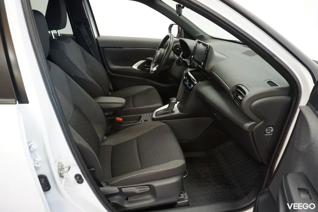 Toyota Yaris Cross Active Plus 1.5 68kW
