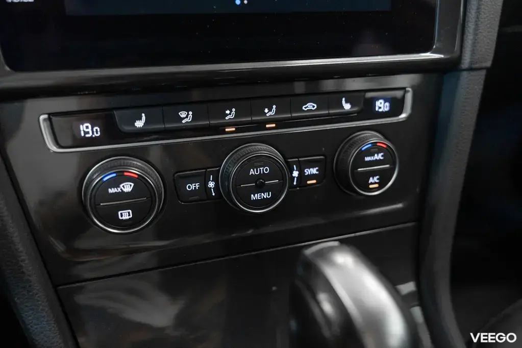 Volkswagen Golf 110kW