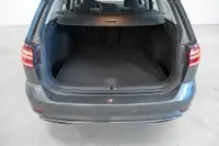 Volkswagen Golf 110kW thumbnail