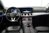 Mercedes-Benz E300 143kW thumbnail