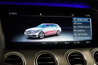 Mercedes-Benz E300 143kW thumbnail