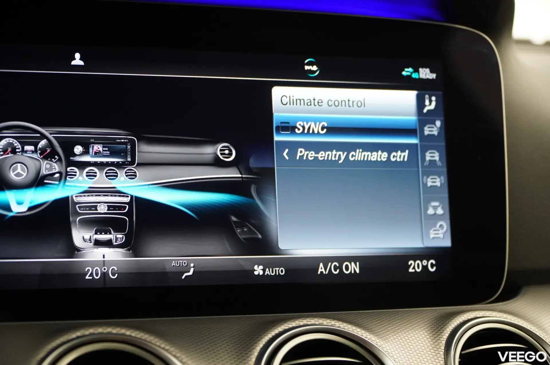 Mercedes-Benz E300 143kW