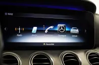 Mercedes-Benz E300 143kW thumbnail