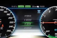 Mercedes-Benz E300 143kW thumbnail