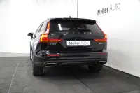 Volvo V60 Cross Country 145kW thumbnail